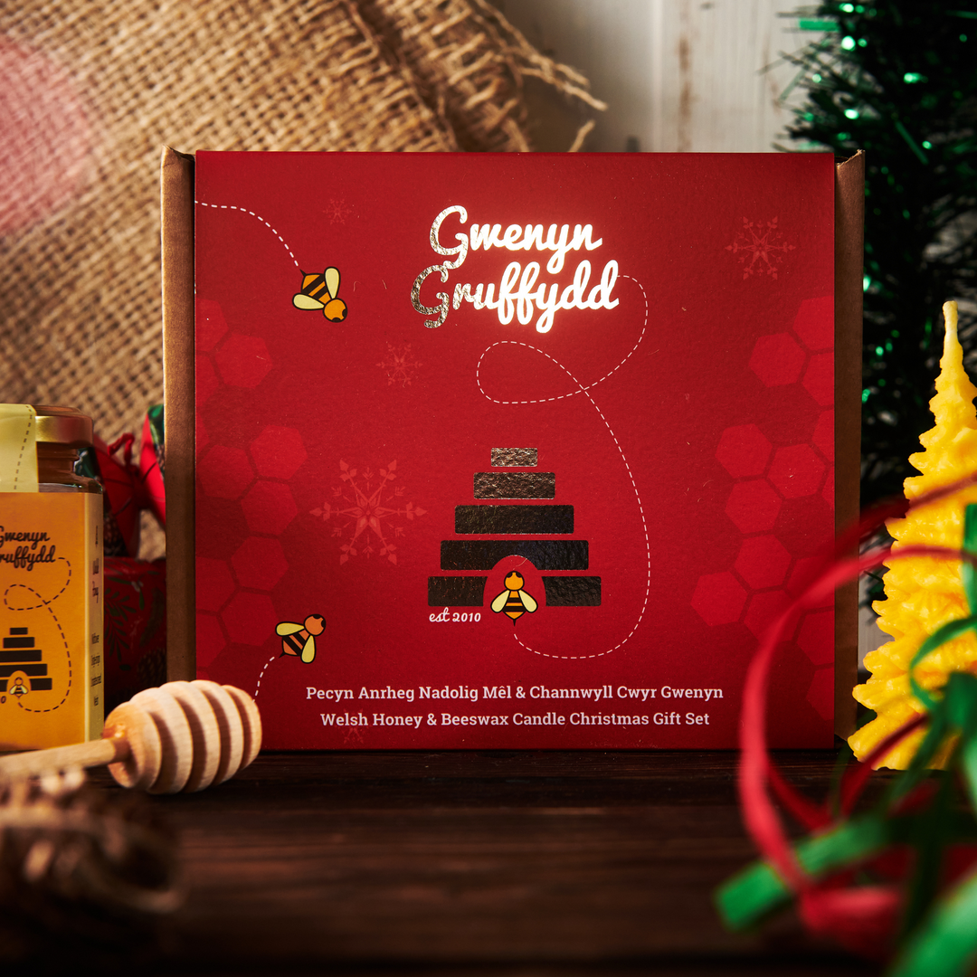 Welsh Wildflower Honey & Beeswax Candle Hamper Gift Set Box - Christmas Tree