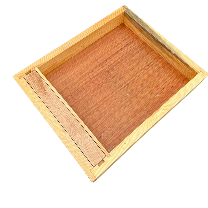 Ashforth Style Waxed Top Wooden Feeder Langstroth  10 Frame - 8 Litres  510*420*70