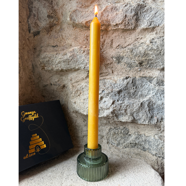 Natural Beeswax Dinner Candles – Tall Taper Candles (Pair) 26cm