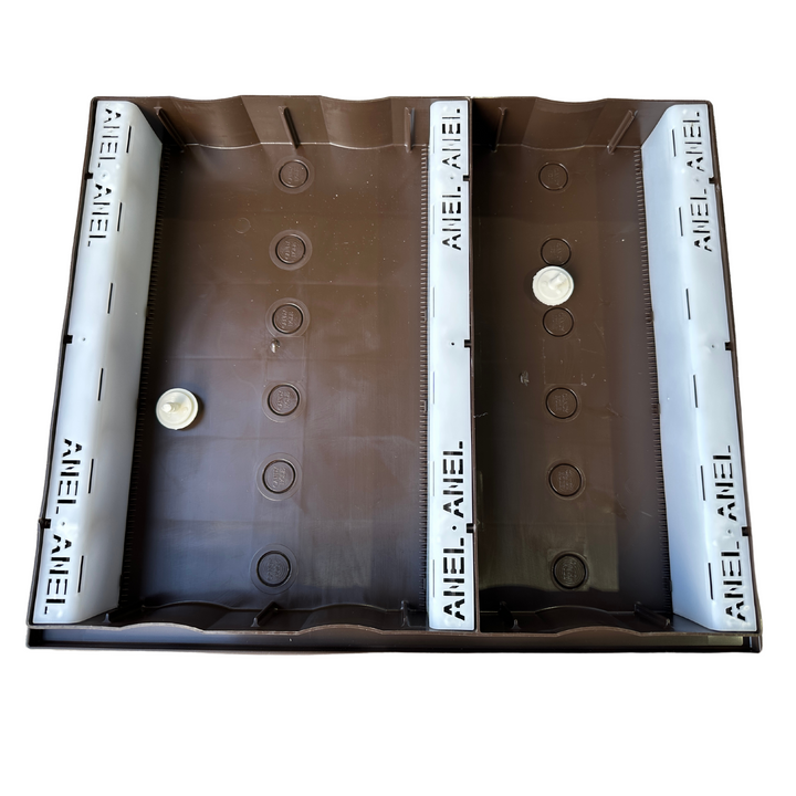 Langstroth & Dadant Top Feeder with Divider for Feeding Syrup and Fondant 7kg