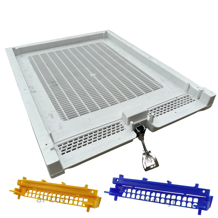 Langstroth floor with doors