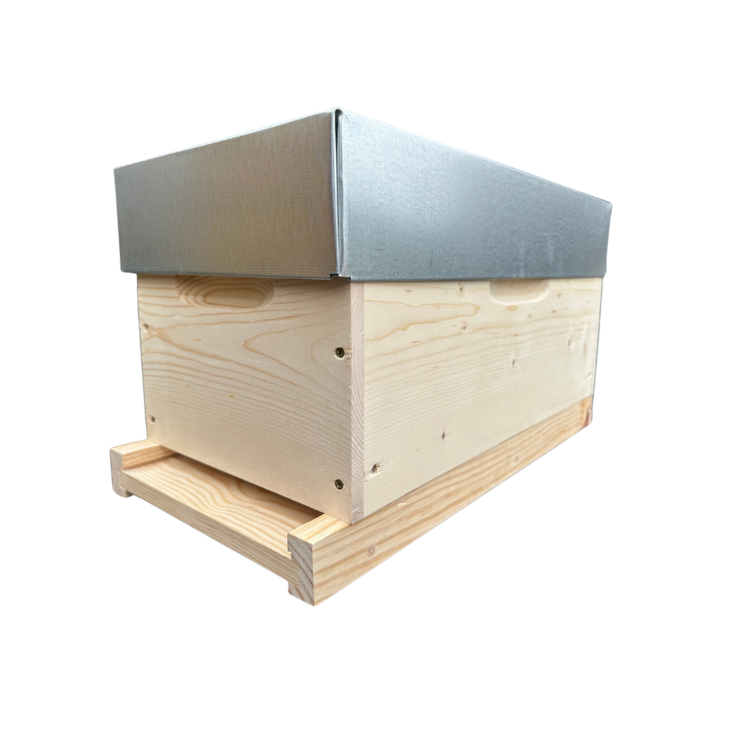 6 Frame Langstroth Assembled Wooden Nuc With Galvanised Roof