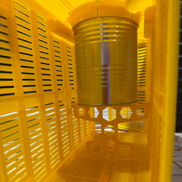 Bee Plastic Bee Package Box – Bee Transport Cage for Package Bees &amp; Swarm Collection