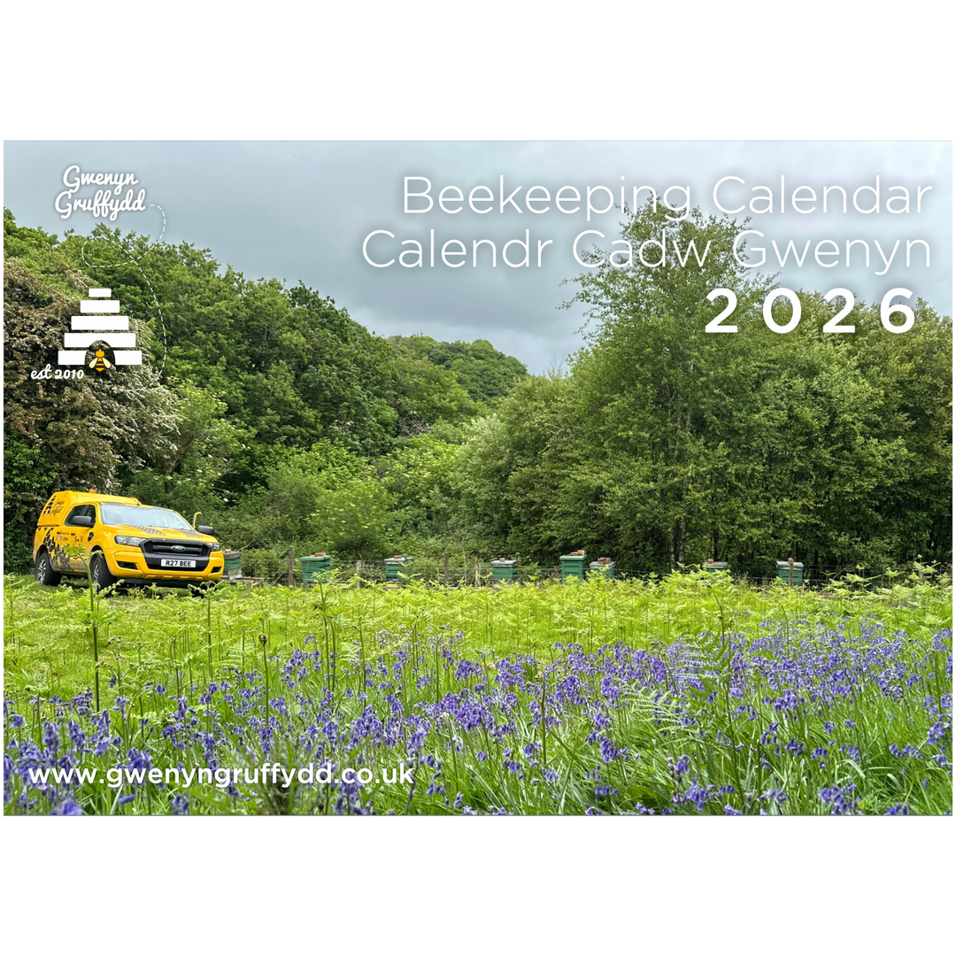 Beekeeping Calendar with Beekeeping Tasks - What To Do Month By Month 2026