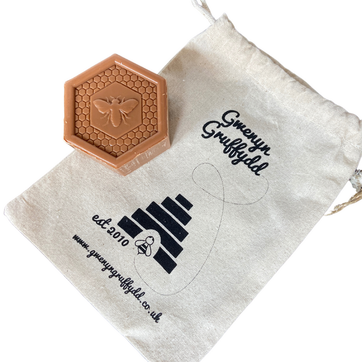 Classic French Hexagonal Vegetable Soap 100g, Propolis