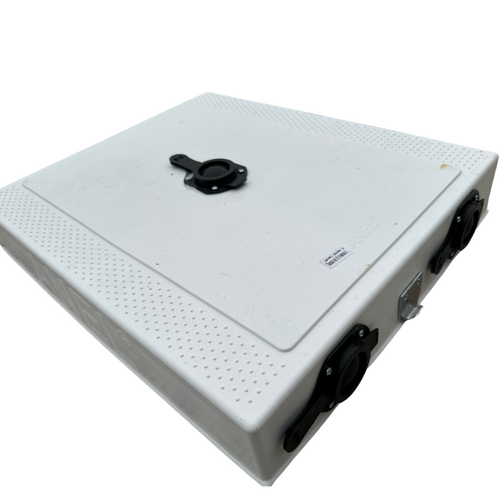 Langstroth Roof with Feeding Plug and 4 Ventilation Plugs