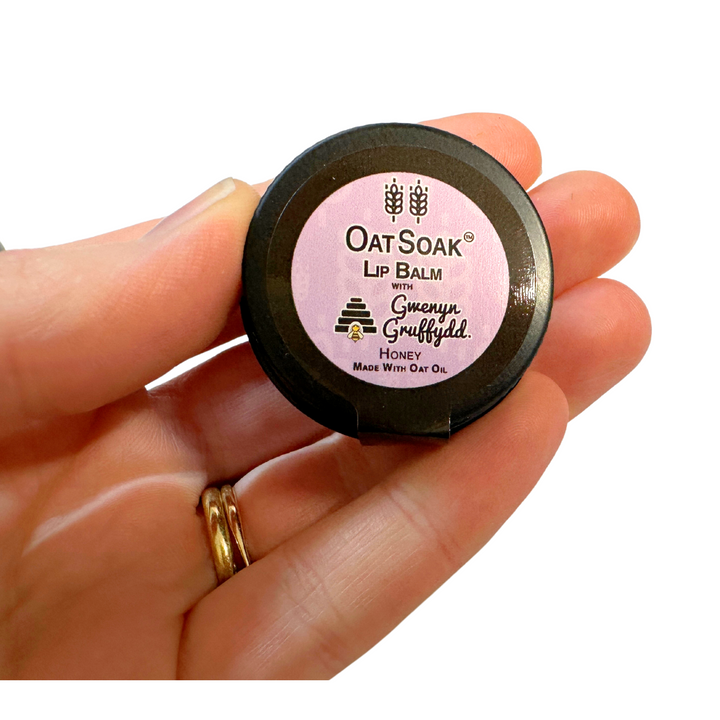 Oat Soak X Gwenyn Gruffydd Honey Lip Balm