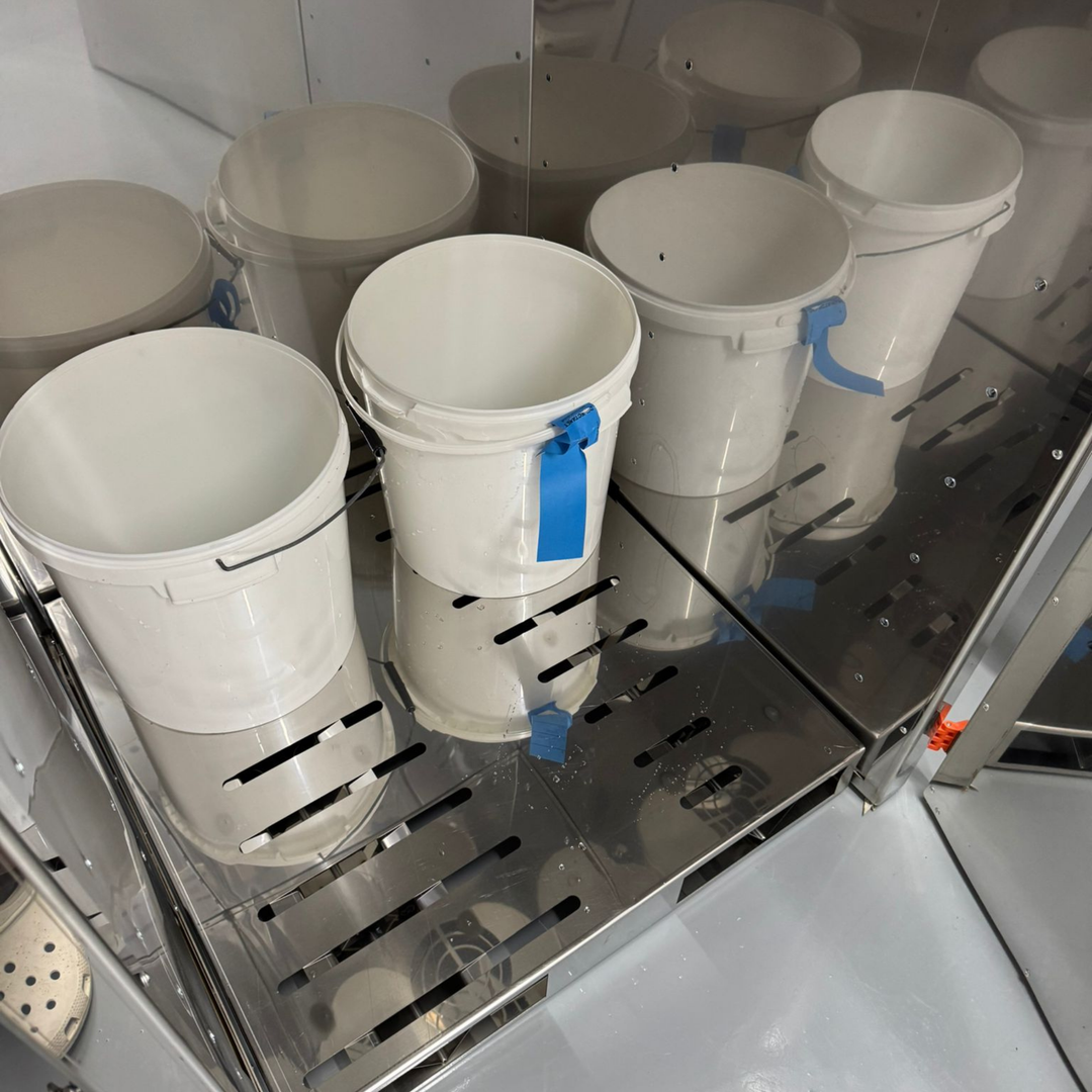 Stainless Steel Base Pallet for Honey Warming Cabinet – Bucket Decrystallising Support Platform