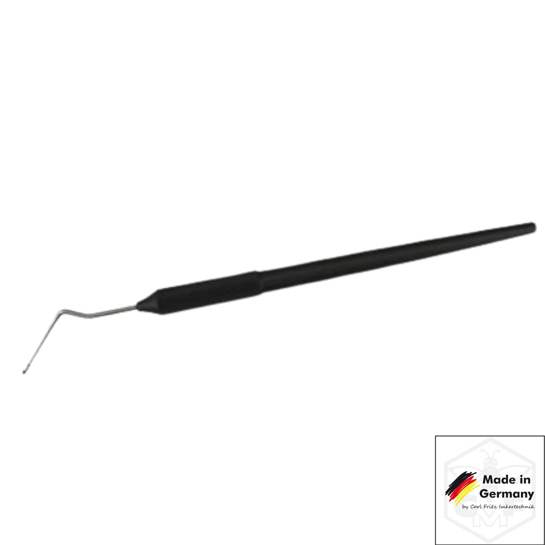 German-made Carl Fritz left-hand grafting tool for queen rearing in metal case