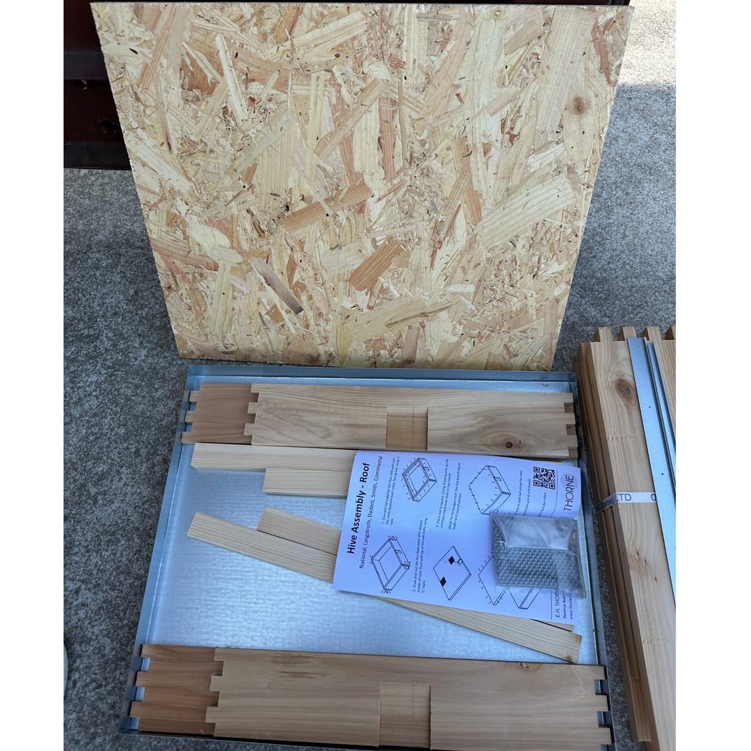 Thornes Langstroth Economy Galvanised and Wooden  Roof