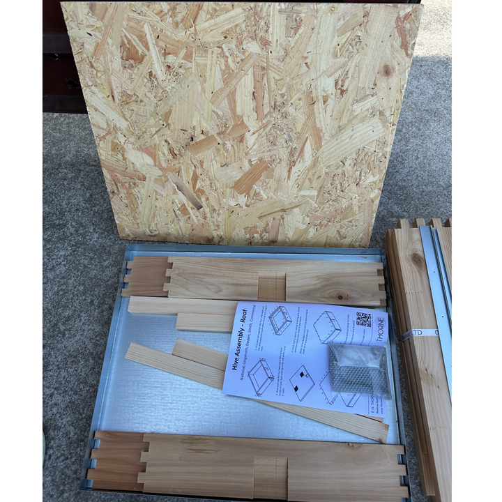 Thornes Langstroth Economy Galvanised and Wooden  Roof