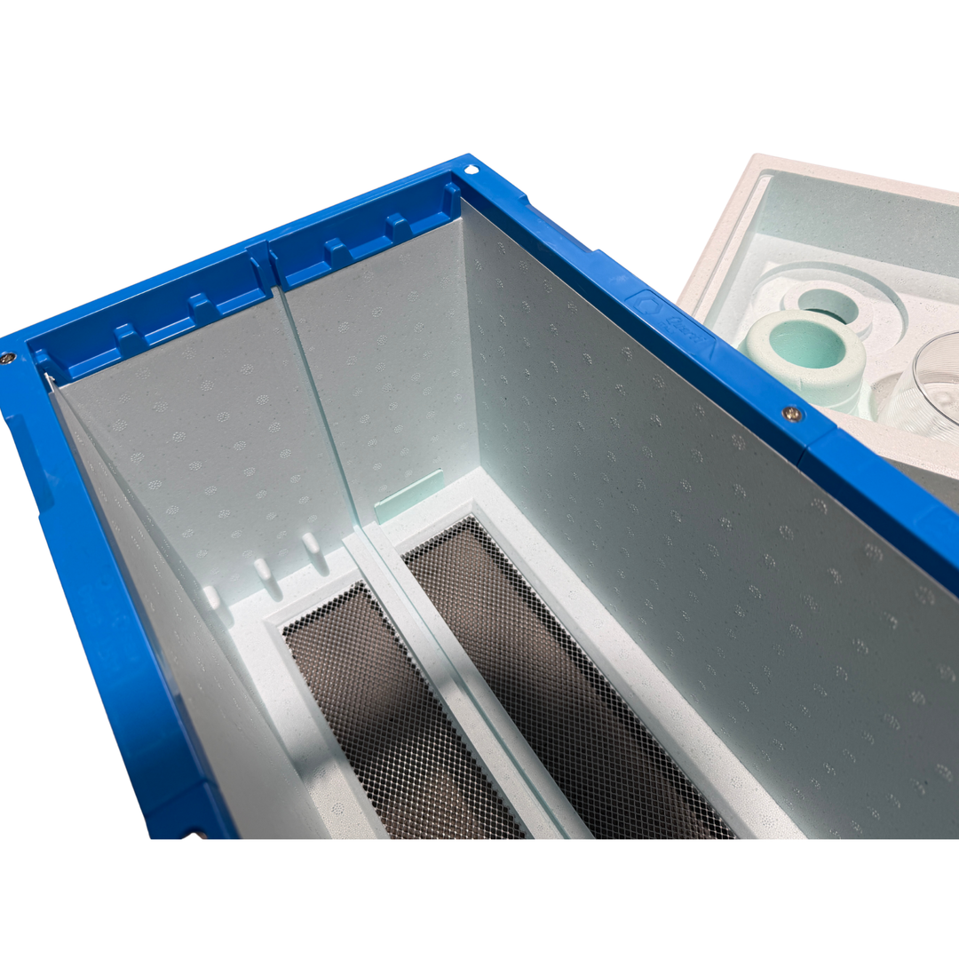 Quarti 2-in-1 Langstroth 6 Frame Poly Nuc with Metal Lid