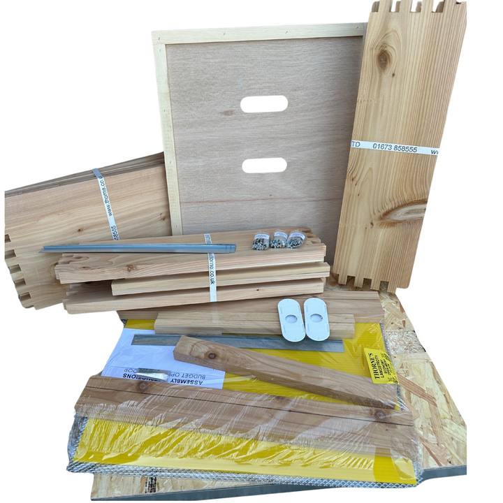 Thornes Complete Langstroth Cedar Beehive - Seconds - Flat Pack - Empty