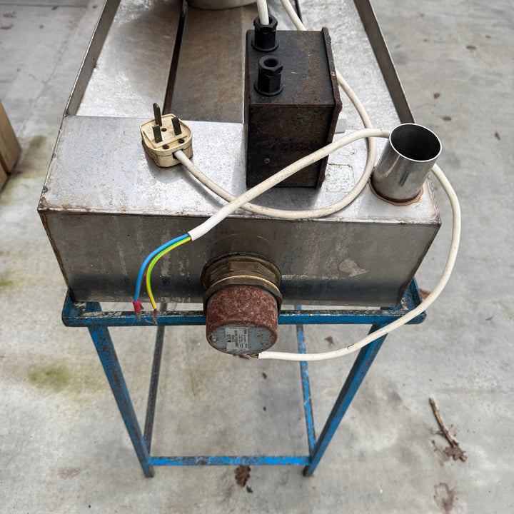 EasyBee Heated Uncapping Tray and Stand - Spare or repairs