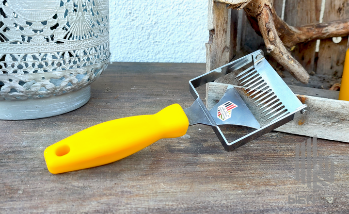 Bientec® Stainless Steel Uncapping Plane  Fork Slice - Dishwasher Safe