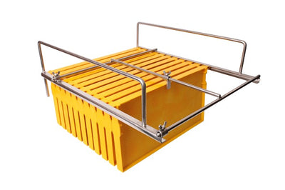 Stainless steel adjustable frame holder for Carl Fritz disinfection tank, holds 15–20 beekeeping frames