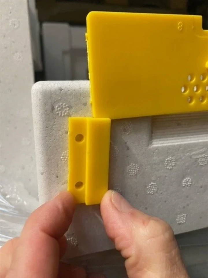 Adjustable Plastic Mouse Guard &amp; Hive Entrance Reducer