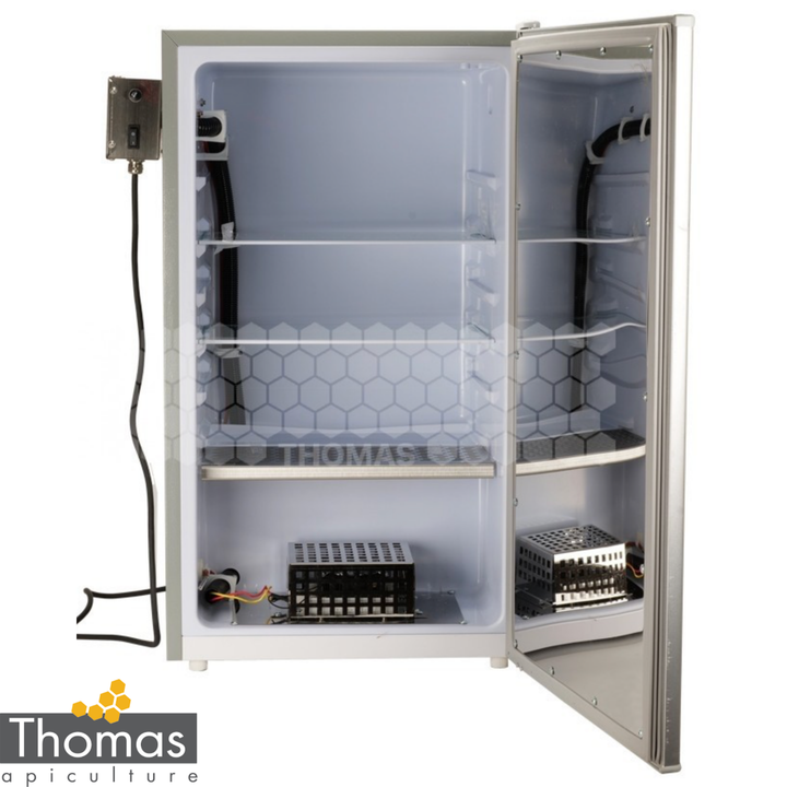 Honey Warming Cabinet - Decrystallisation with Digital Thermostat by Thomas Apiculture Prinox