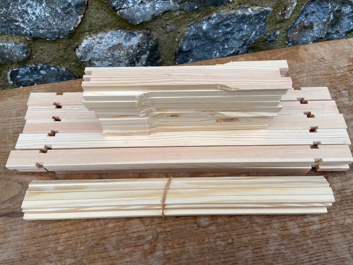 DN4 Frames Pack of 10 - Flat Pack