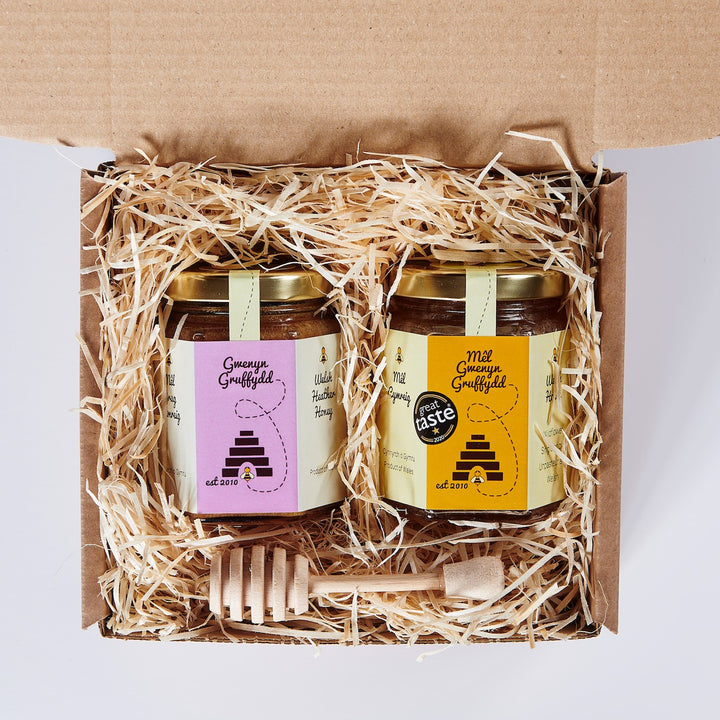 Welsh Wildflower & Welsh Heather Honey Gift Set with Wooden Honey Dipper, 227g