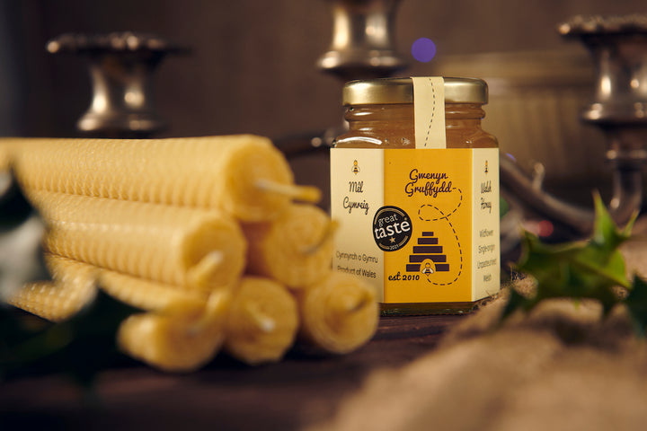 Hand Rolled Pure Beeswax Dinner Candles 27cm Tall, Box of 6