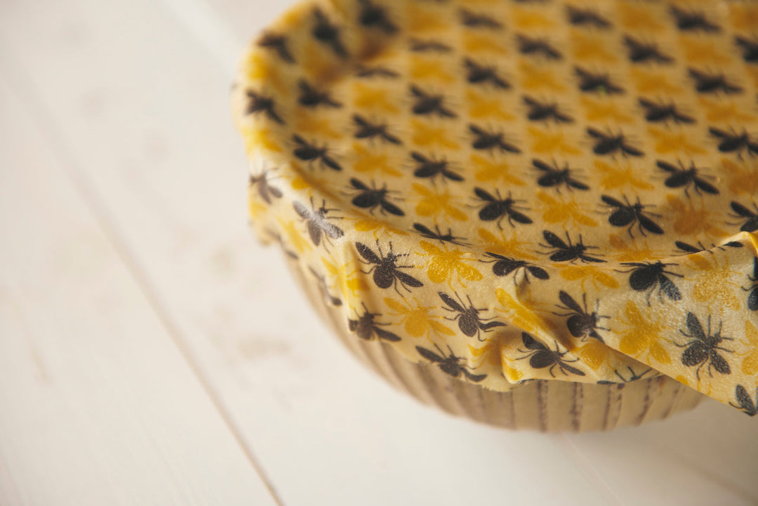 Bees Reusable Cotton Beeswax Food Wrap 30cm x 30cm