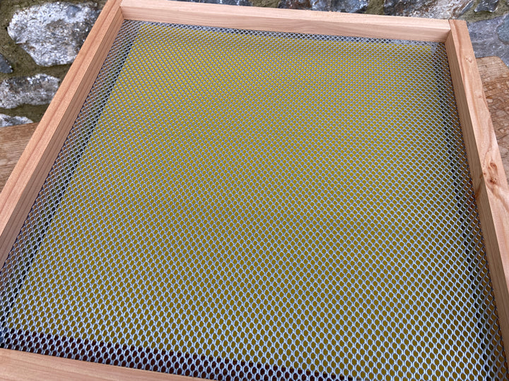 National Open Mesh Floor with Entrance Block - Flat Pack