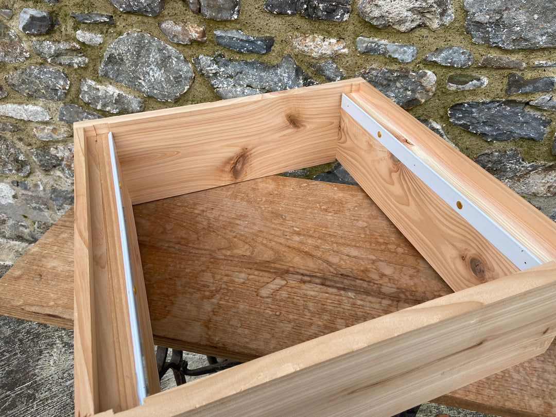 British Cedar National Super Body with Runners - Flat Pack