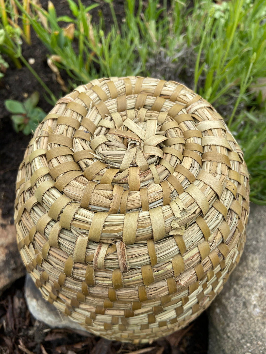 Traditional Beekeeping Bee Straw Skep Hive Small