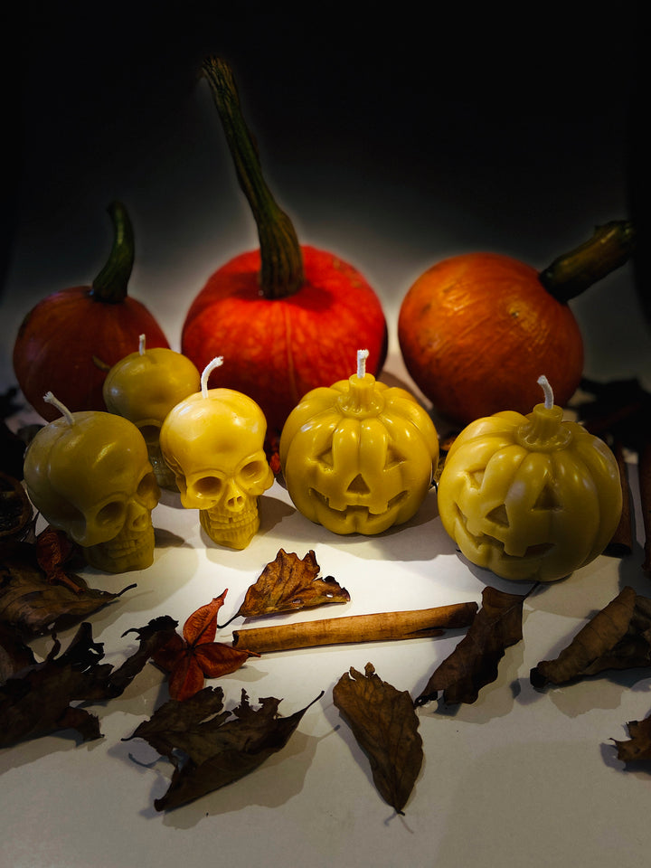Halloween Beeswax Candle Gift Set – Pumpkin &amp; Skull
