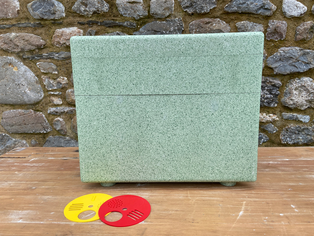 National BS Honey Bees 2 in 1 Poly Nuc Box Hive 6 Frame