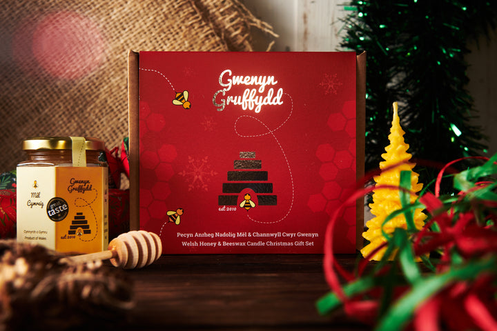 Welsh Wildflower Honey & Beeswax Candle Hamper Gift Set Box - Christmas Tree