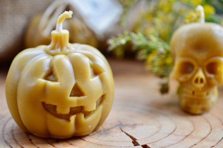 Halloween Beeswax Candle Gift Set – Pumpkin &amp; Skull