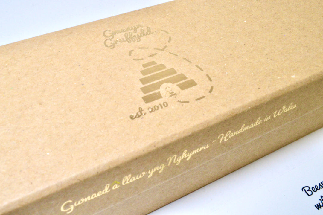 Hand Rolled Pure Beeswax Dinner Candles 27cm Tall, Box of 6