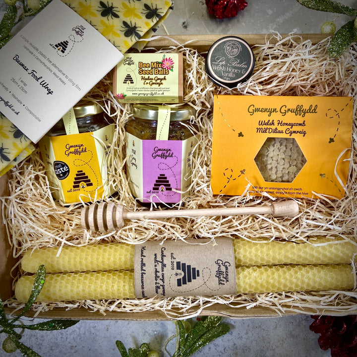 Large Welsh Honey & Beeswax Candle Hamper Gift Set